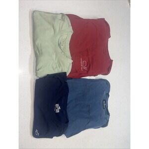 Lot of 4 Hollister Vineyard Vines Fabletics Men's T-Shirts Extra Small XS